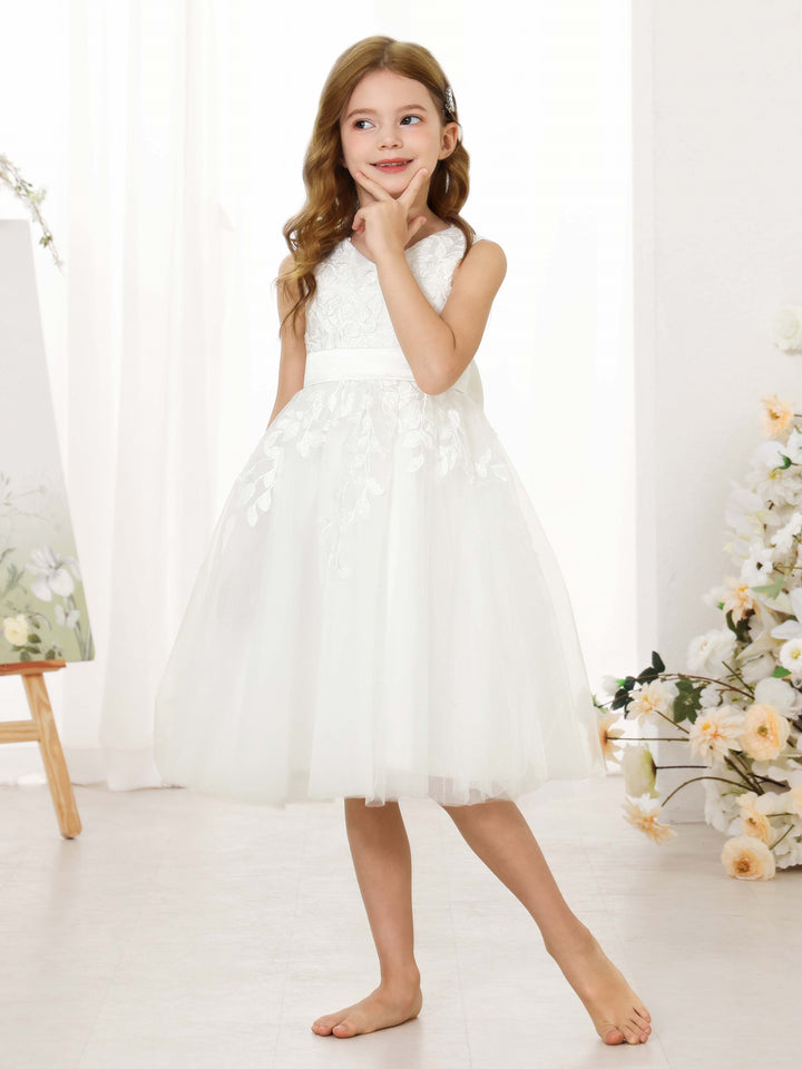 Robe de Demoiselle D'Honneur en Dentelle A-Line/Princess Sans Manches à Col en V et Longueur Genou