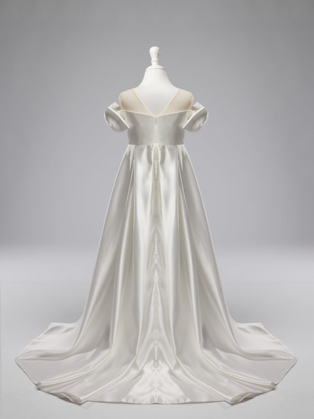 Robe de Demoiselle D'Honneur en Satin Ivoire à Traîne Longue