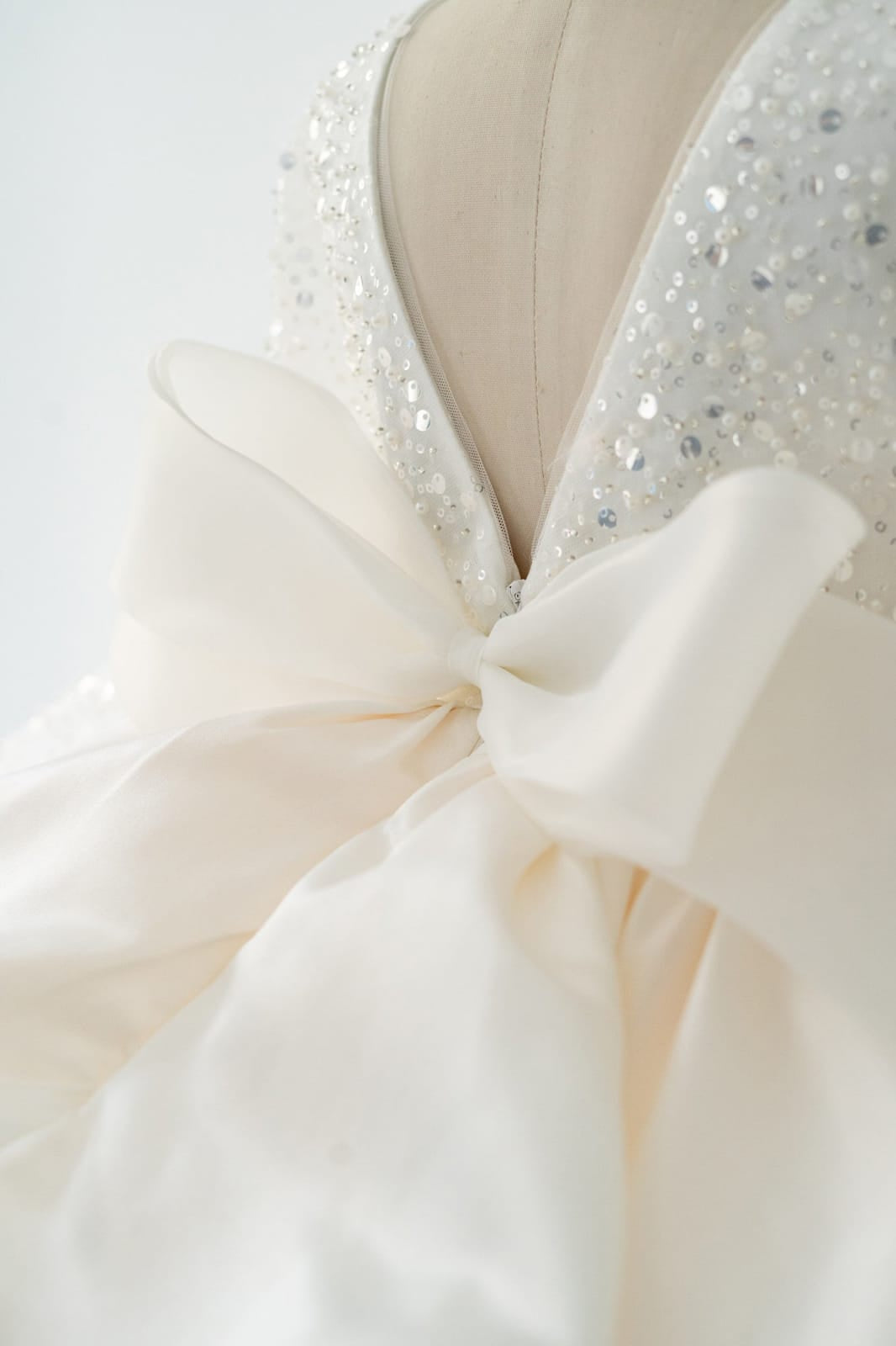 Robe de Bal/Princesse Courte/Mini-Robe en Tulle à Paillettes