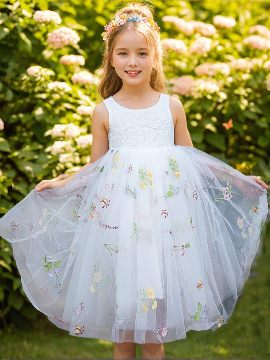 Robe en Tulle Longueur Genou avec Broderie en Dentelle