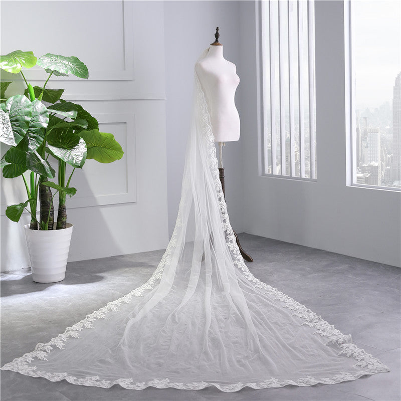 Voile de Mariée en Dentelle à Un Niveau avec Appliques