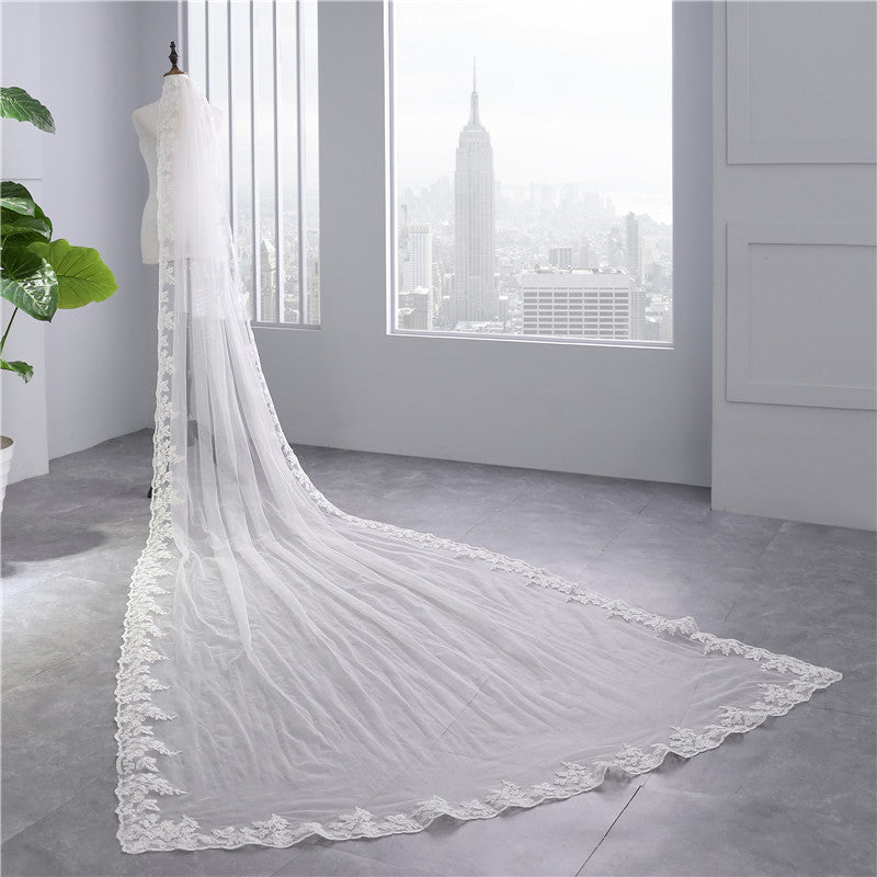 Voile de Mariée en Dentelle à Un Niveau avec Appliques