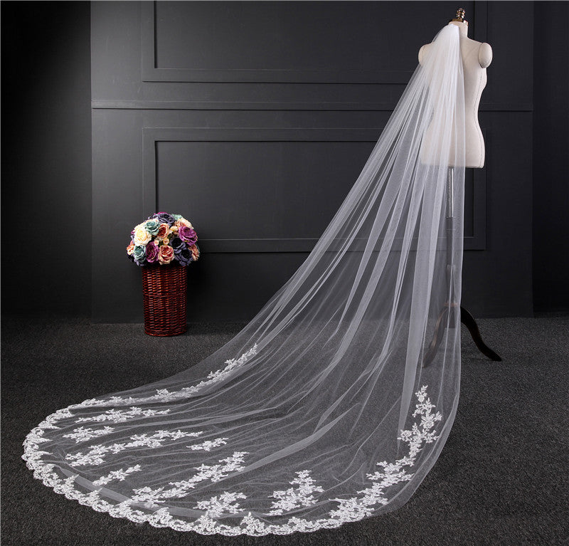 Voile de Mariage Mignon à Un Niveau Voiles Cathédrale avec Appliques