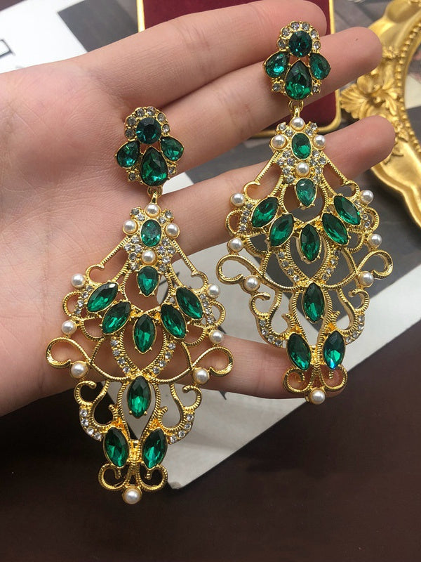 Boucles D'Oreilles à Épaules Légères en Plaqué Or avec Pierres Précieuses à Motif Creux Sculpté