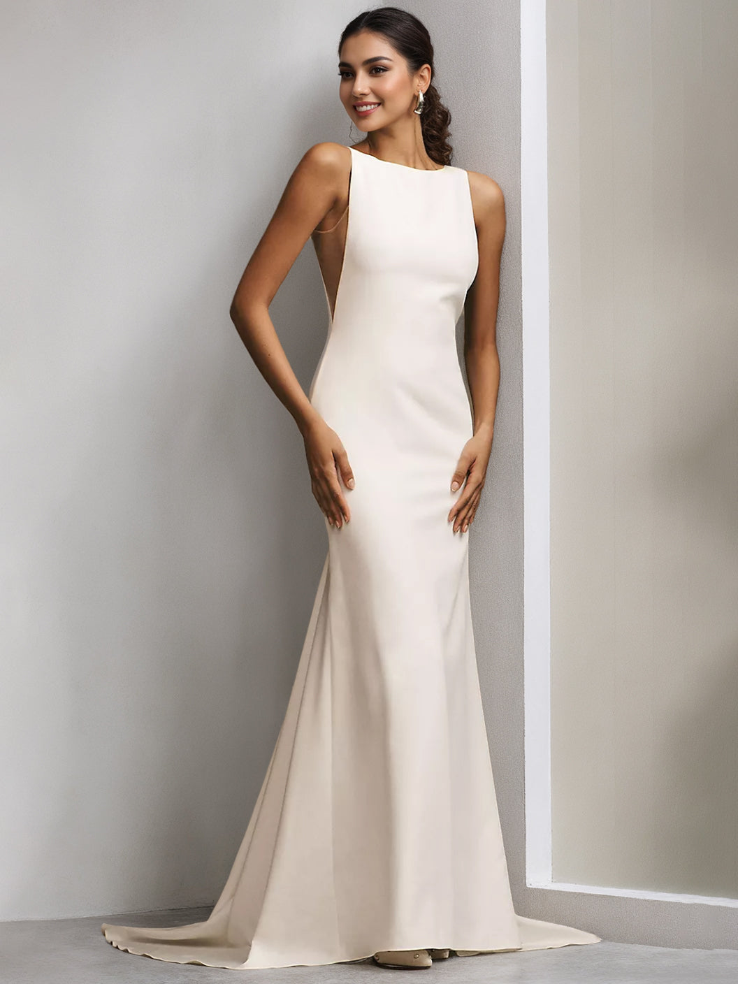 Robe de Mariée Élégante Minimaliste à Col Haut Sans Manches et Longueur Au Sol