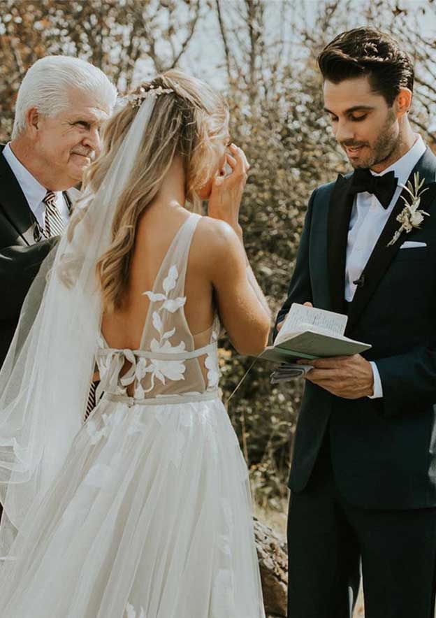 Robe de Mariée Longue Au Sol à Col en V et Coupe A-Line/Princesse