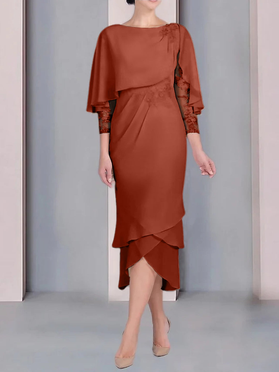 Robe de Mère de la Mariée Fourreau/Colonne à Manches Courtes et Longueur Thé avec Appliques et Dentelle