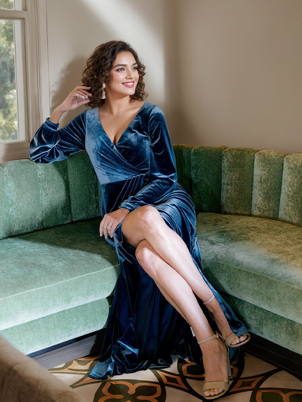 Robe de Mère de la Mariée en Velours à Volants, Coupe A-Line/Princess, Col en V, Manches Longues, Longueur Au Sol