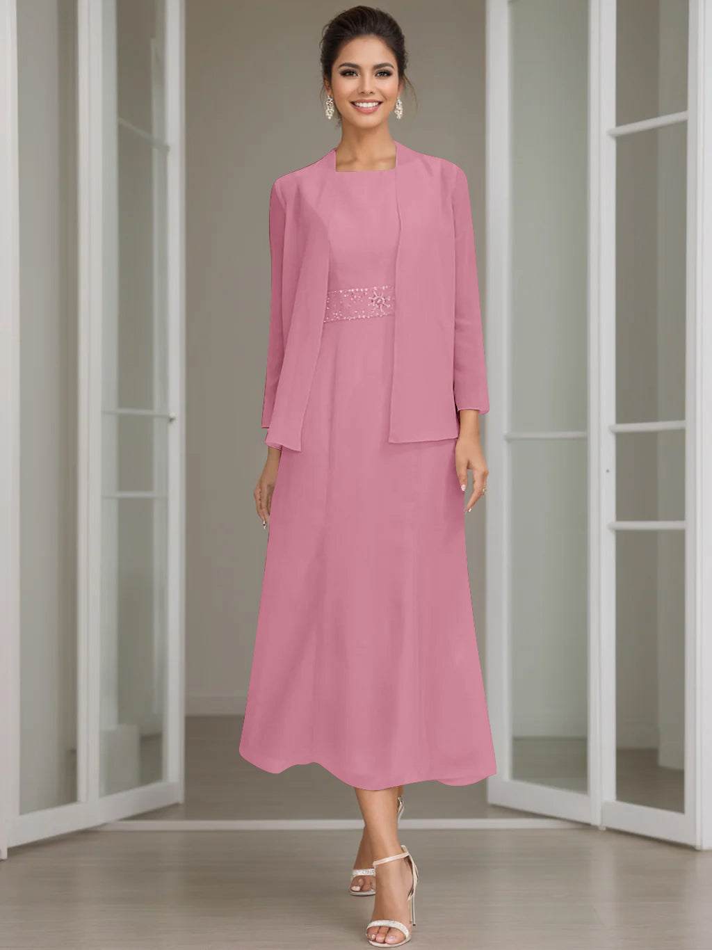 Gaine/Colonne Collier Bijou Tea Length Robes Mère de La Mariée avec veste & Perles