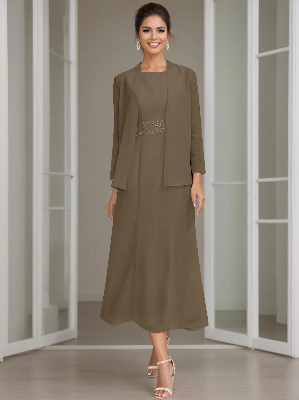 Gaine/Colonne Collier Bijou Tea Length Robes Mère de La Mariée avec veste & Perles