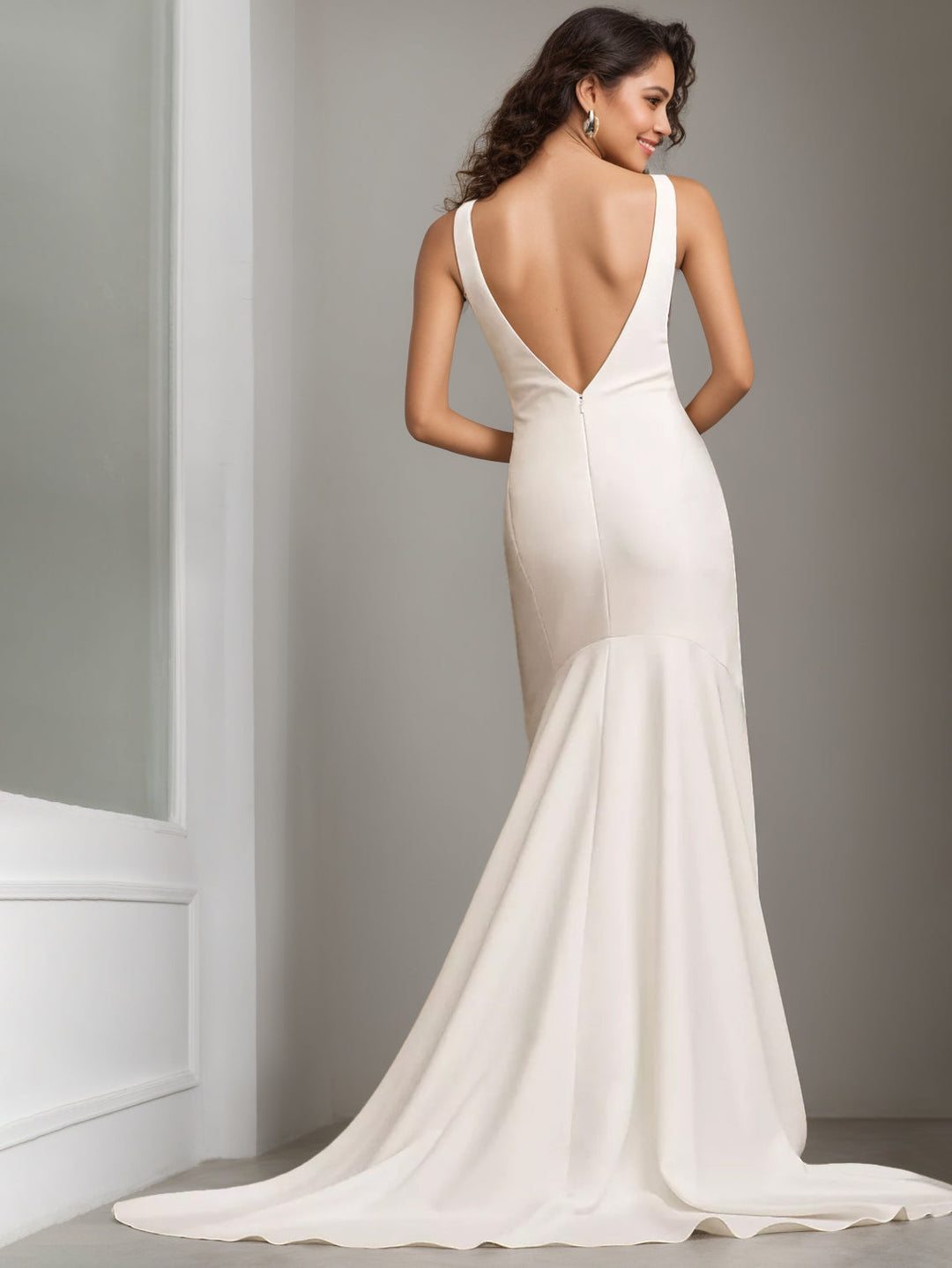 Robe de Mariée Élégante Minimaliste à Col Haut Sans Manches et Longueur Au Sol