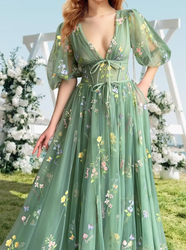 Robe de Bal Longue à Fleurs, Coupe A-Line/Princesse, Col en V, Manches Courtes, Motif Floral