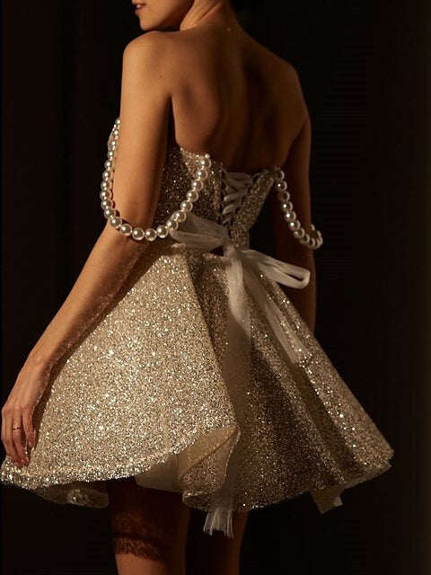 Robe de Soirée Courte/Mini à Bretelles Spaghetti, Coupe A-Line/Princess, Sans Manches, pour Cocktail, Soirée, Bal, Retour à la Maison, avec Paillettes