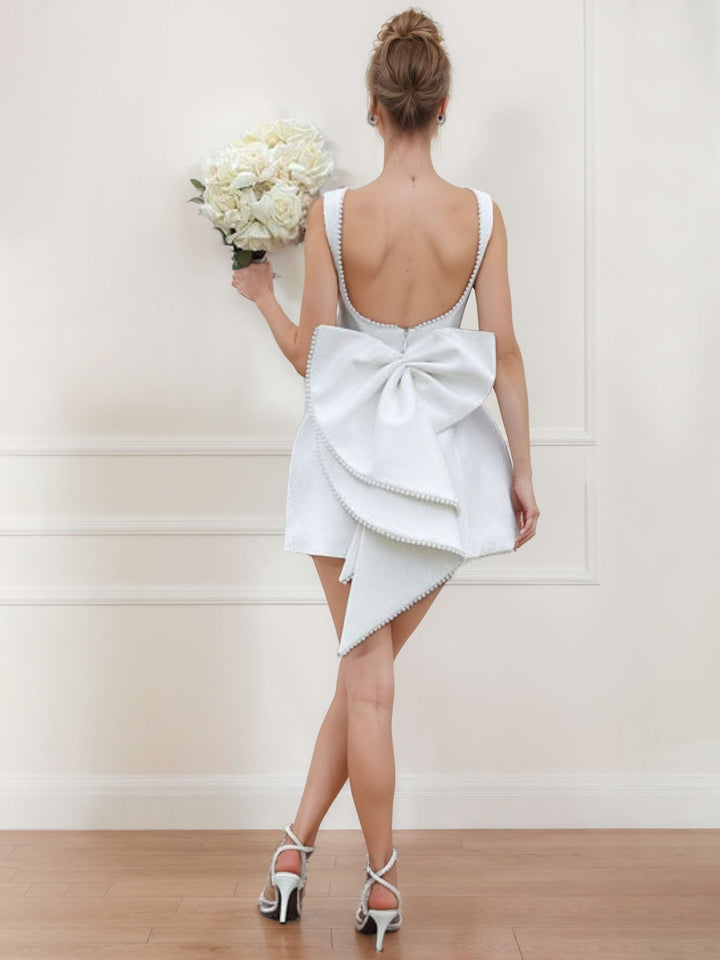 Robe de Cocktail Courte/Mini Sans Manches à Col Bateau et Coupe Princesse avec Nœud Papillon