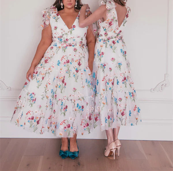 Robe de Soirée Formelle à Fleurs, Coupe A-Line/Princesse, Col en V, Manches Courtes, Motif Floral