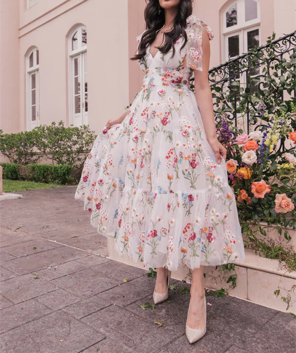 Robe de Soirée Formelle à Fleurs, Coupe A-Line/Princesse, Col en V, Manches Courtes, Motif Floral