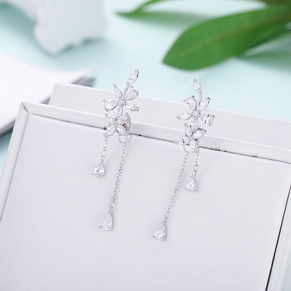 Boucles D'Oreilles Pendantes Charmantes avec Strass et Pompons