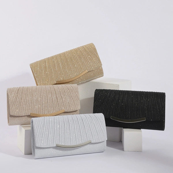 Charmantes Pochettes Spéciales Délicates et Brillantes