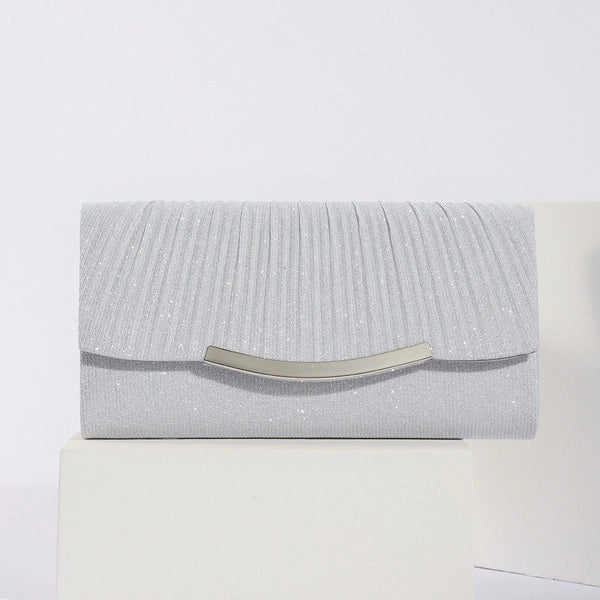 Charmantes Pochettes Spéciales Délicates et Brillantes