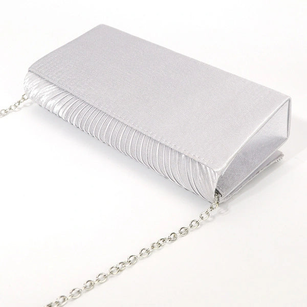 Charmantes Pochettes Raffinées