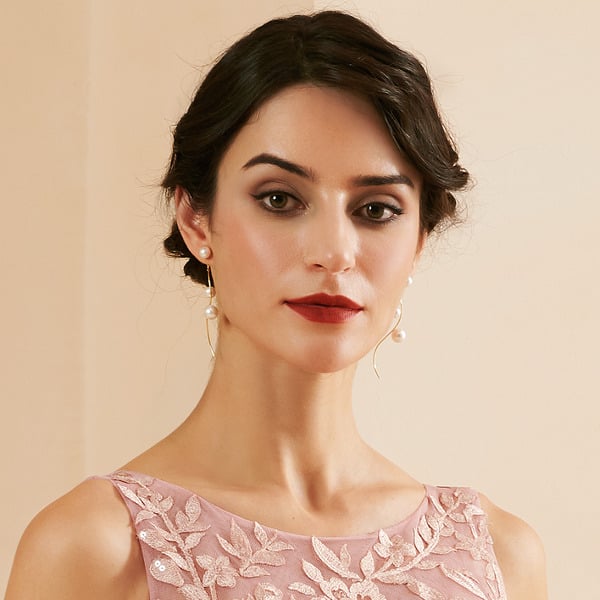 Boucles D'Oreilles Pendantes Classiques en Perles et Zircons