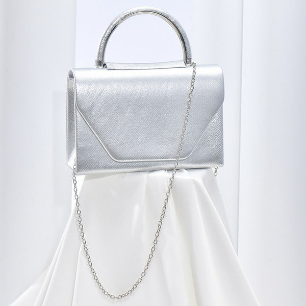 Pochettes Classiques Délicates et Jolies