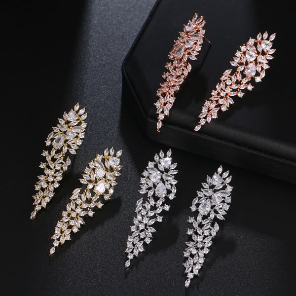 Boucles D'Oreilles Pendantes Élégantes en Zircone Cubique Ovale