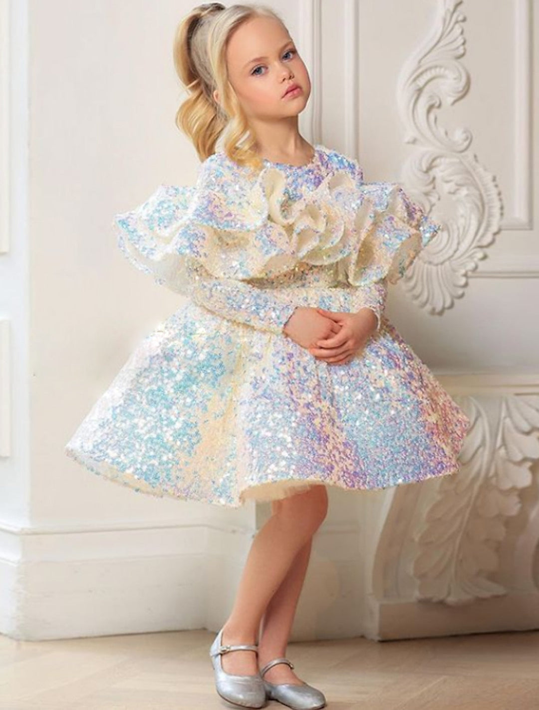 Robe de Bal Princesse à Manches Longues et Paillettes pour Petite Fille avec Volants