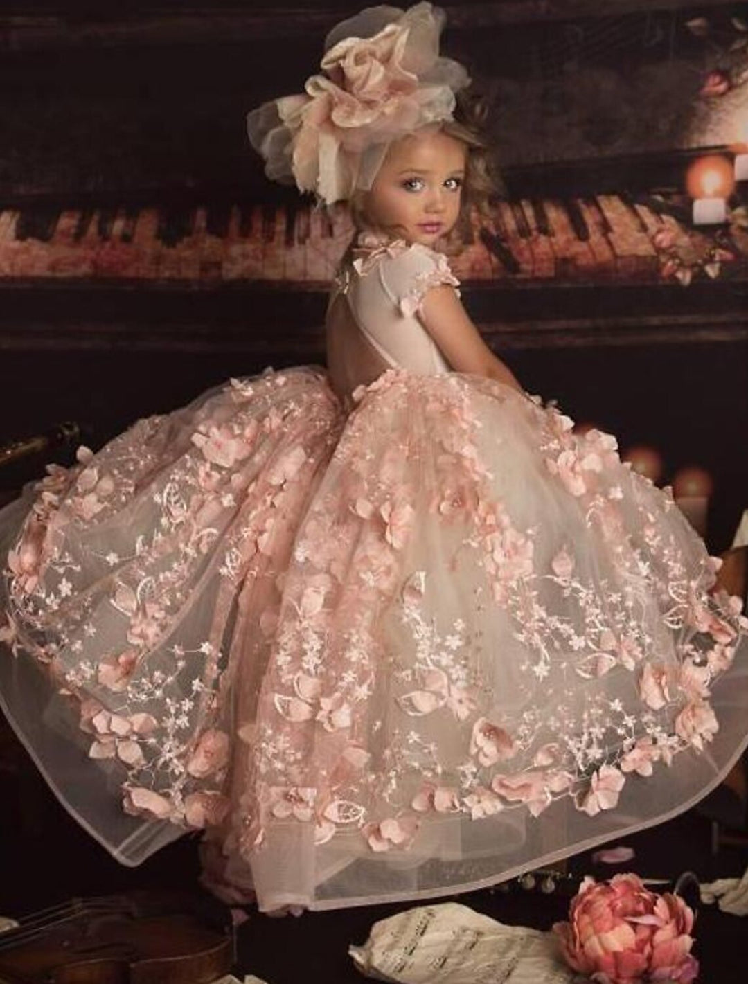 Robe de Bal en Tulle pour Petite Fille avec Motif Floral et Appliques