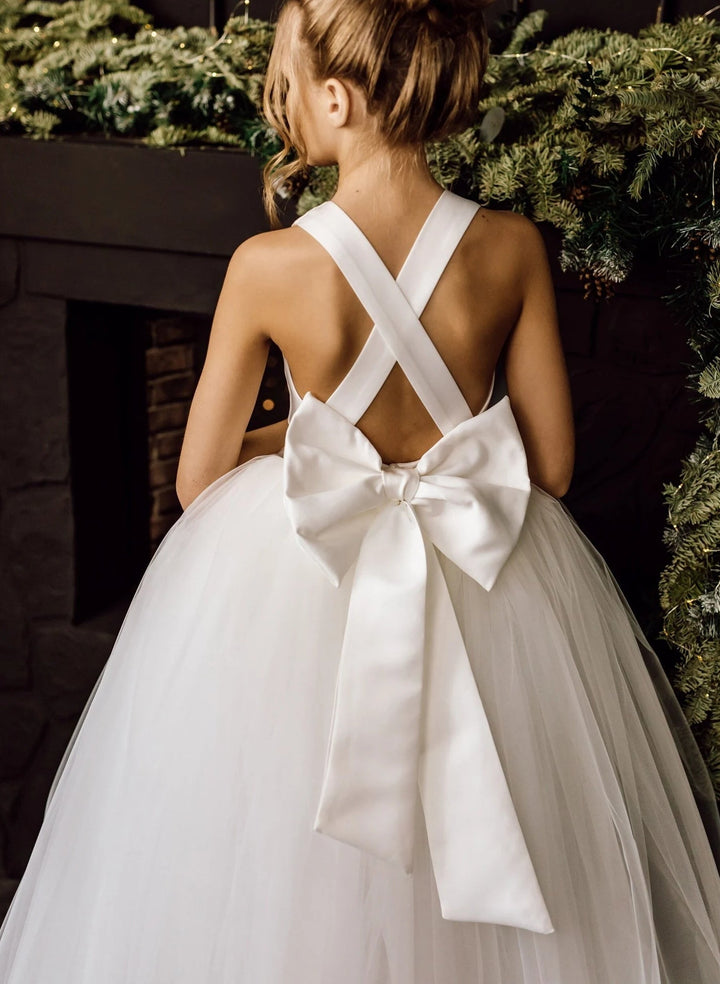 Robe de Demoiselle D'Honneur en Tulle à Col en V et Coupe Princesse avec Nœud