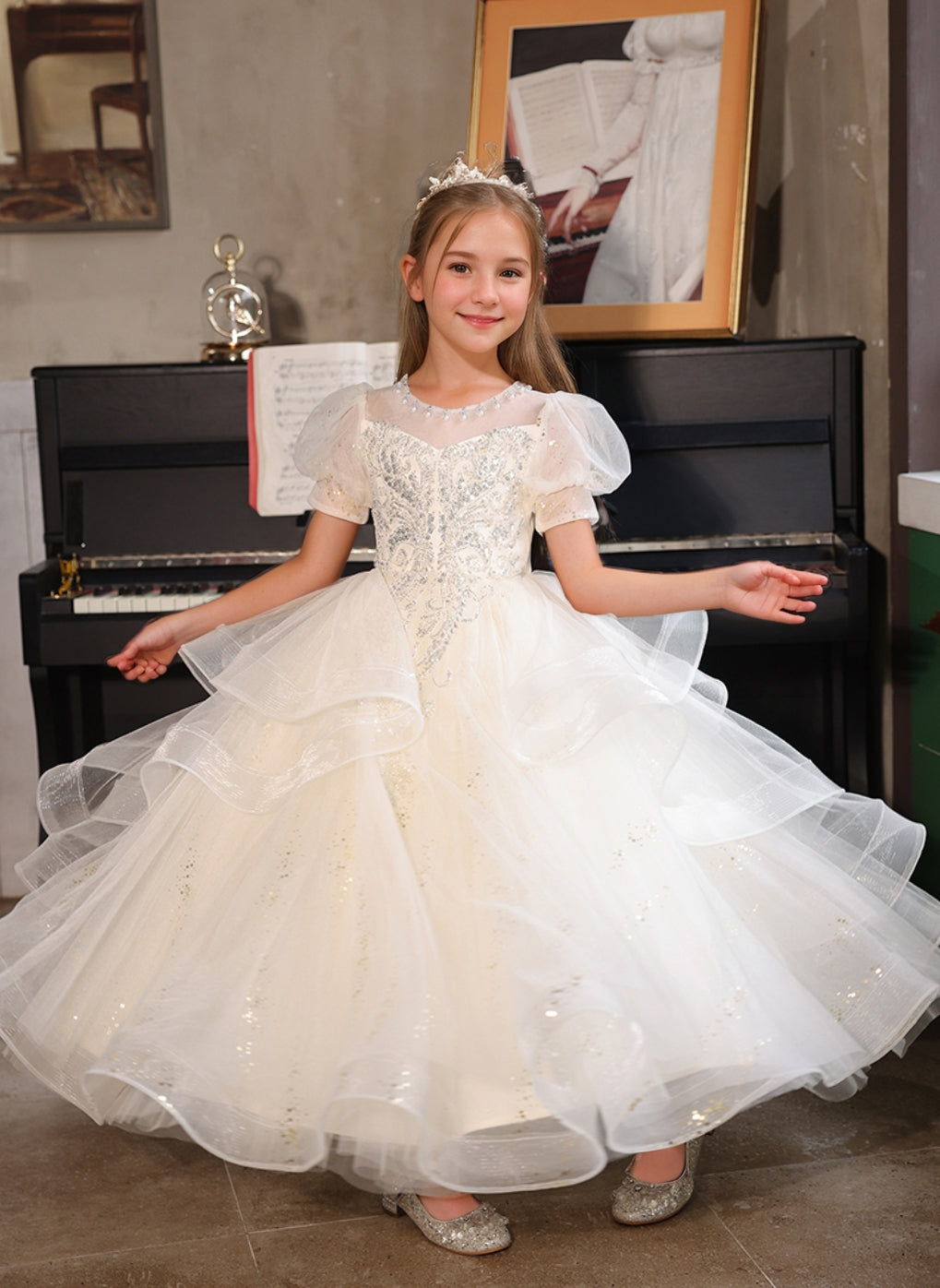 Robe de Soirée Princesse à Manches Courtes pour Fille avec Appliques en Strass