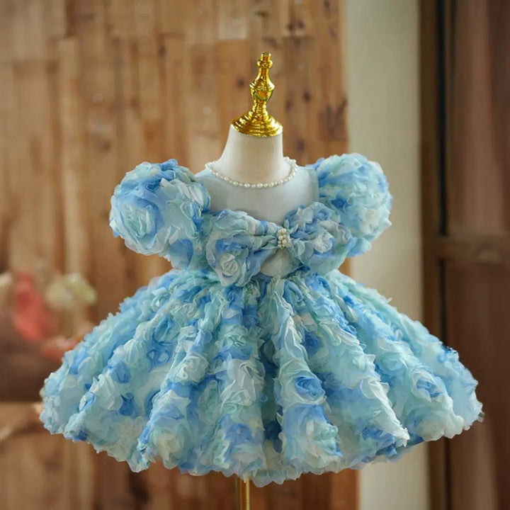 Robe Bébé Fille à Col Rond, Manches Courtes, Longueur Genou, avec Perles et Fleurs Froncées