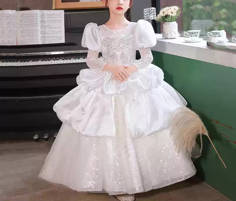 Robe de Bal à Manches Longues et Froncée en Dentelle pour Fille avec Appliques en Cristal