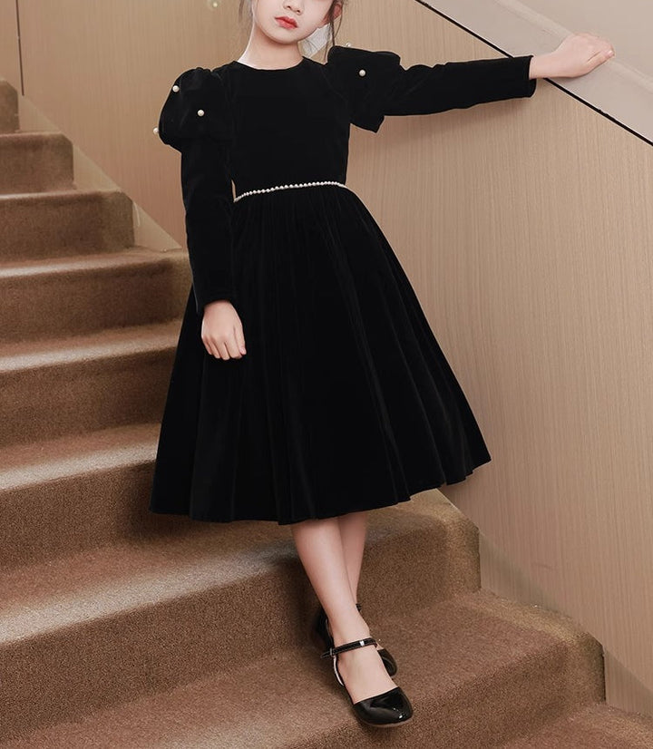 Robe de Soirée Noire à Manches Longues et Col Rond pour Fille avec Ceinture à Perles