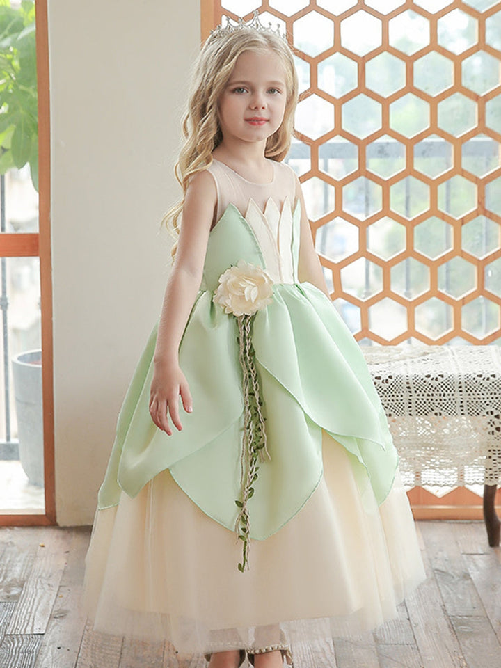 Robe de Bal à Encolure Dégagée Sans Manches avec Volants et Ceinture Fleurie pour Fille de Fleur