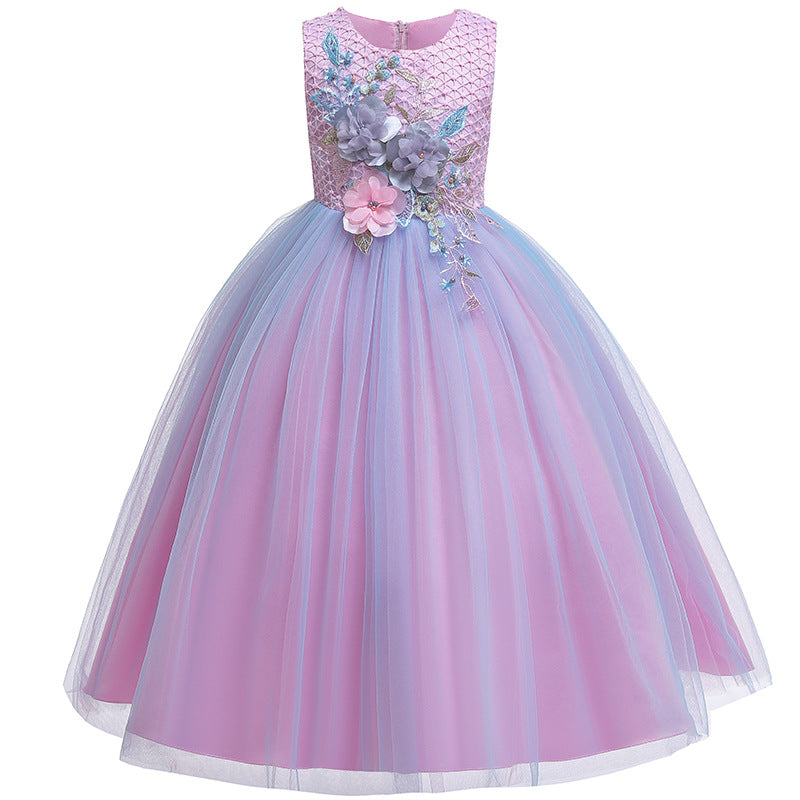 Robe de Bal à Encolure Dégagée Sans Manches en Tulle Dégradé avec Appliques et Broderies