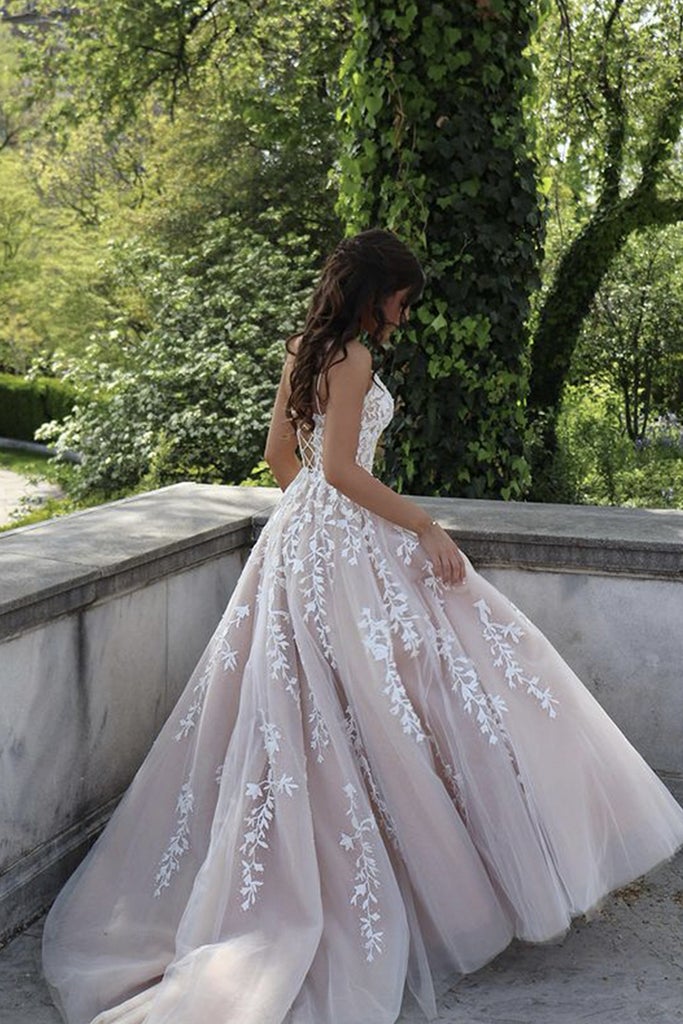 Robe de Mariée en Dentelle à Bretelles Spaghetti et Longueur Au Sol
