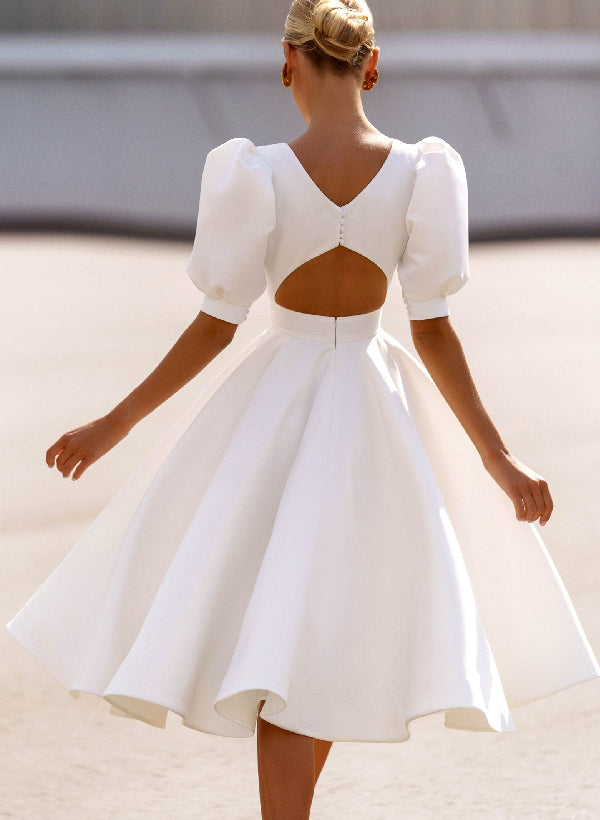 Robe de Mariée Coupe A-Line/Princesse, Longueur Genou, Décolleté Plongeant