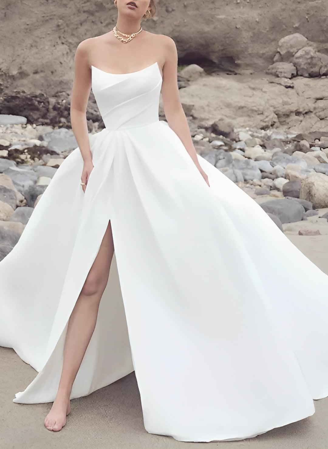 Robe de Mariée Grande Taille Sans Bretelles, Coupe A-Line/Princess, avec Fente Sur le Côté