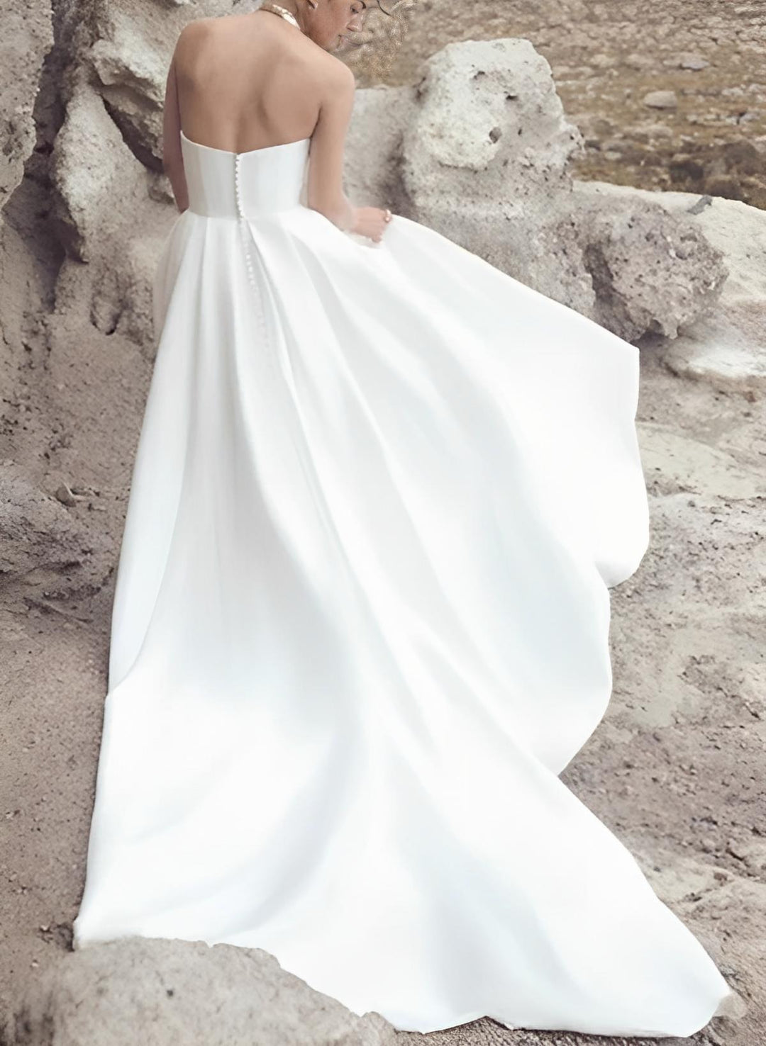 Robe de Mariée Grande Taille Sans Bretelles, Coupe A-Line/Princess, avec Fente Sur le Côté