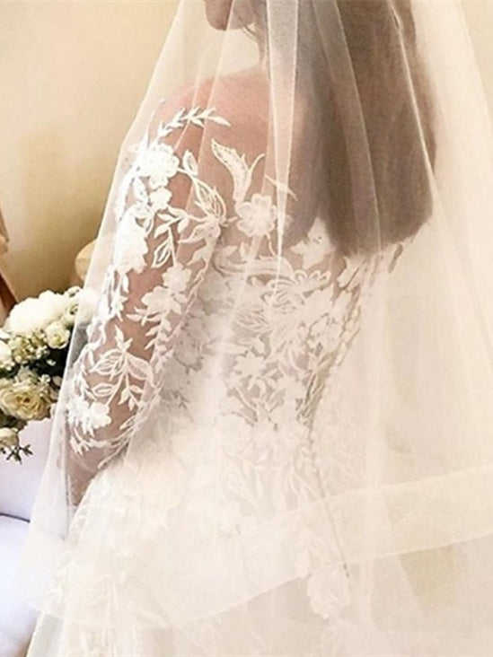 Robe de Mariée à Épaules Dénudées et Manches Longues avec Appliques