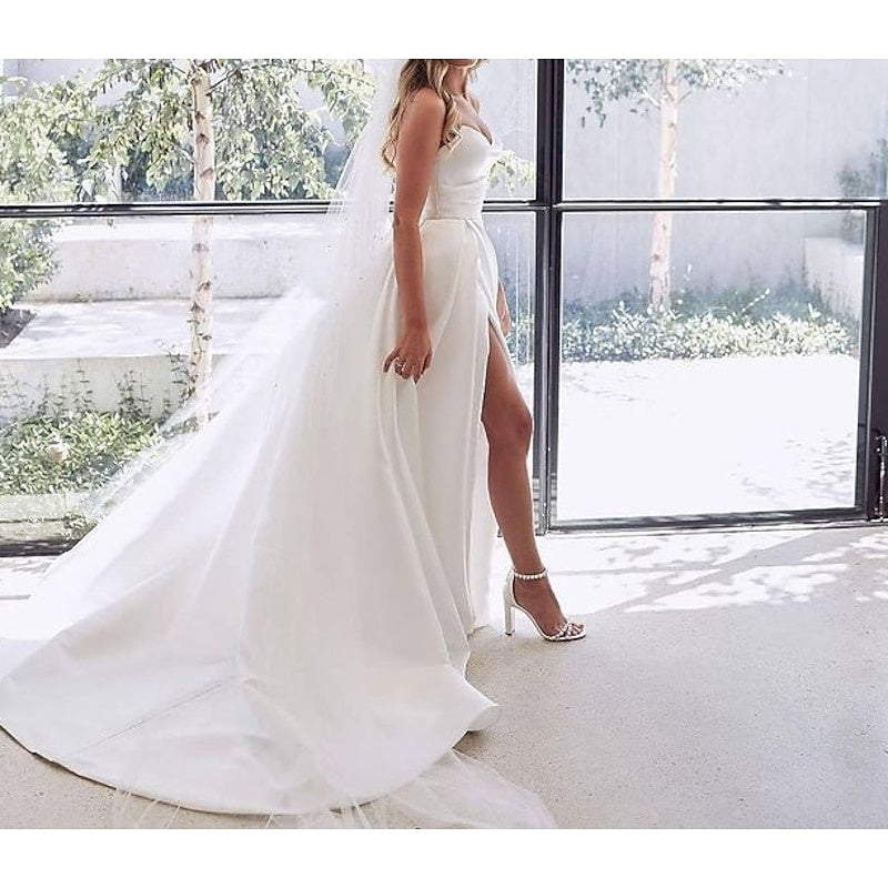 Robe de Mariée Coupe A-Line/Princesse, Décolleté en Cœur, Traîne Courte et Devant Fendu