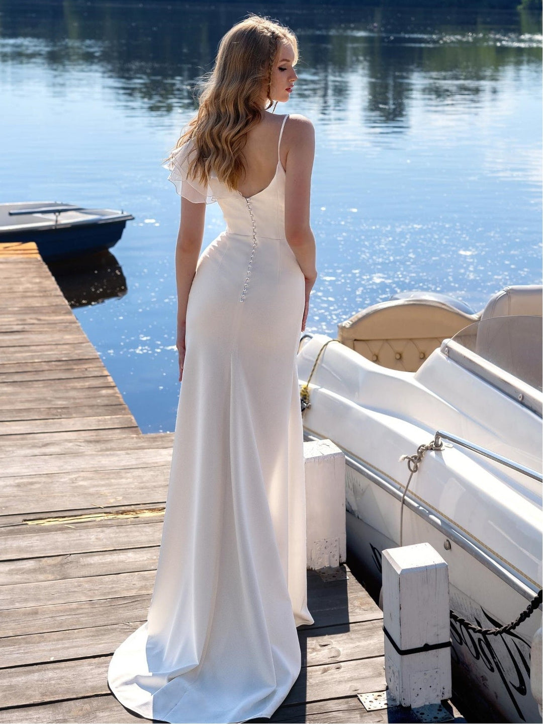 Robe de Mariée Fourreau à Col en V Sans Manches et Longueur Au Sol avec Plis