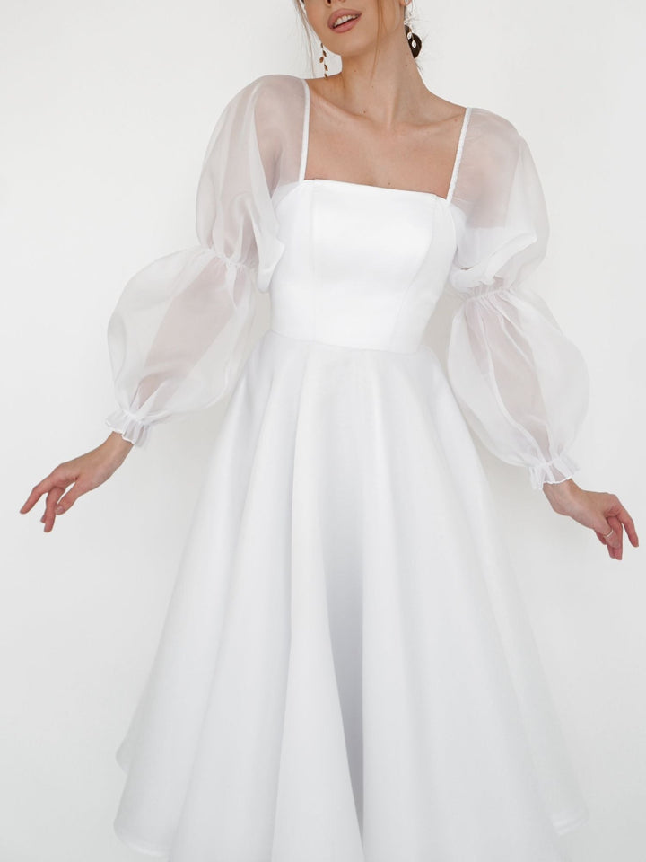 Robe de Mariée Trapèze/Princesse à Encolure Dégagée et Manches Longues en Dentelle