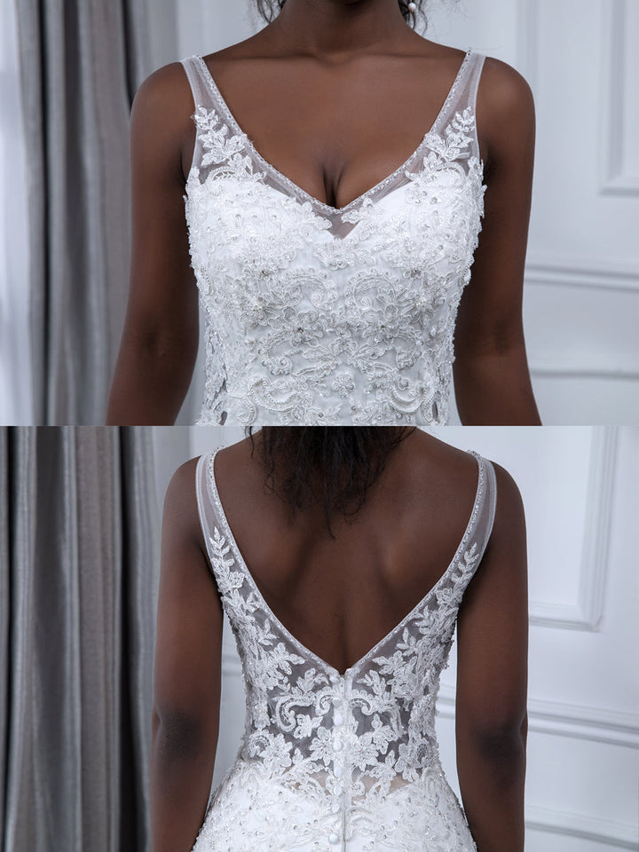 Robes de Mariée Trompette/Sirène à Col en V Sans Manches avec Appliques en Dentelle