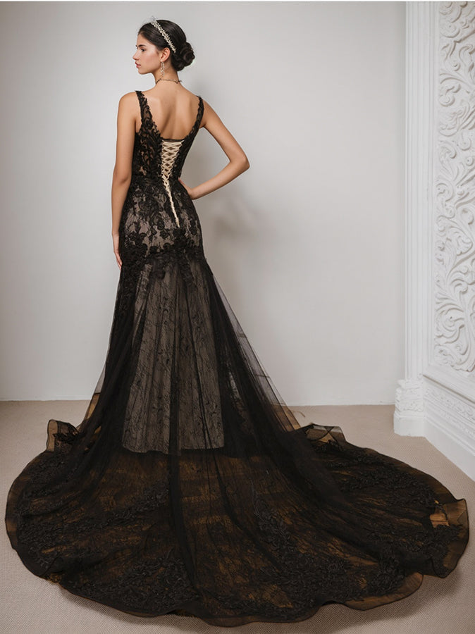 Robe de Mariée Noire Sans Manches à Col en V et à Coupe Sirène avec Appliques en Dentelle