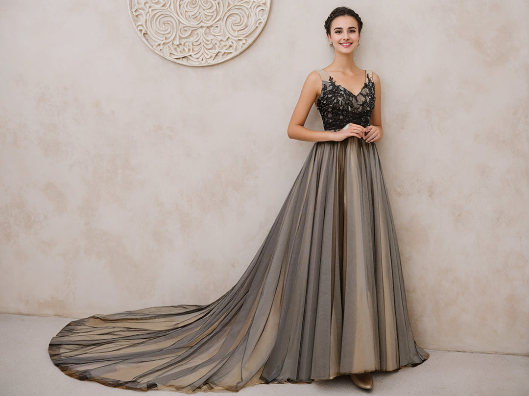 Robe de Mariée en Tulle à Col en V Sans Manches avec Appliques et Perles