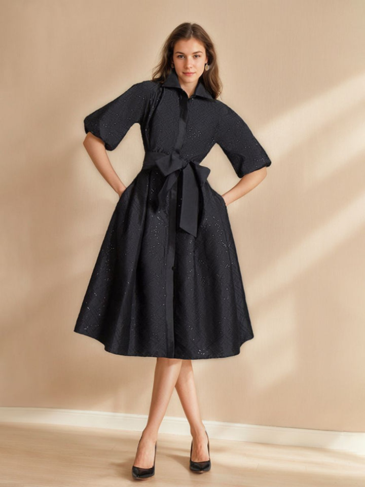 Ligne A/Princesse Shirt Collar Demi-manches Longueur Genou Chic Wedding Guest Robe avec Bow Ceinture