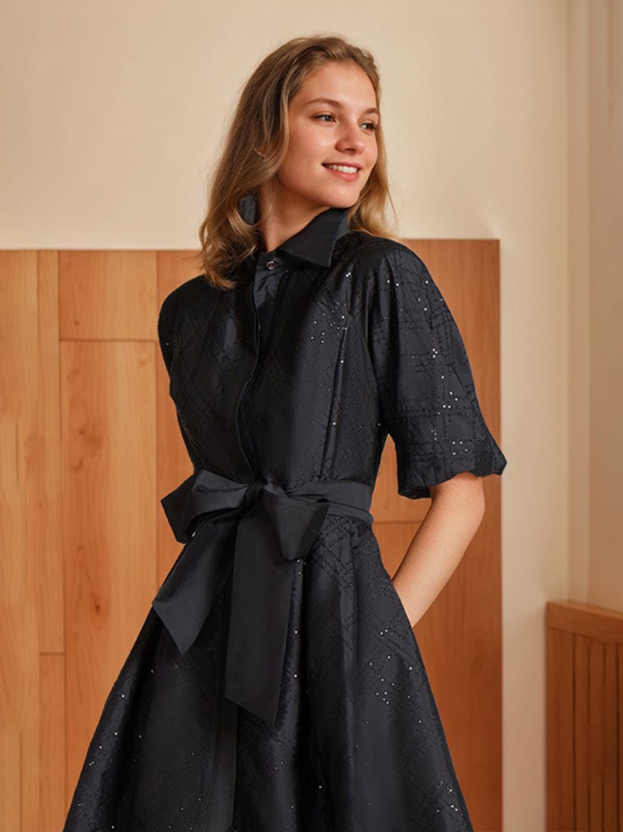 Ligne A/Princesse Shirt Collar Demi-manches Longueur Genou Chic Wedding Guest Robe avec Bow Ceinture