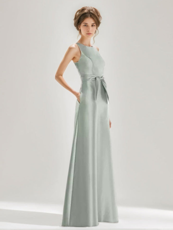 Ligne A/Princesse Collier Bijou Sans Manches La Longueur du Sol Robes d'Invité de Mariage aveRuchedc Bow Ceinture & Les Poches